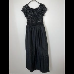 Adrianna Papell Black Maxi Dress Size 8 beaded